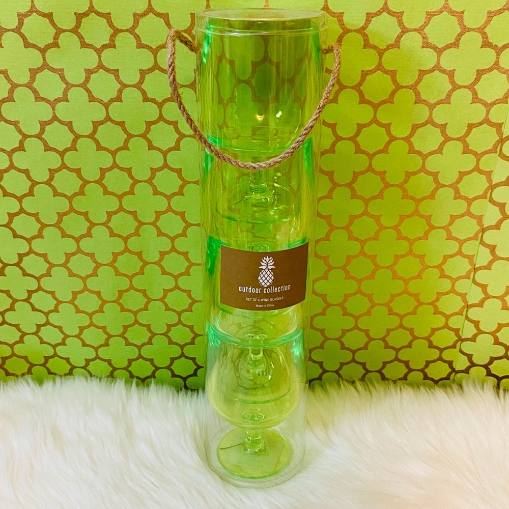 8 Green Acrylic Wine Glasses 2 Sets of 4 - Picture 2 of 5